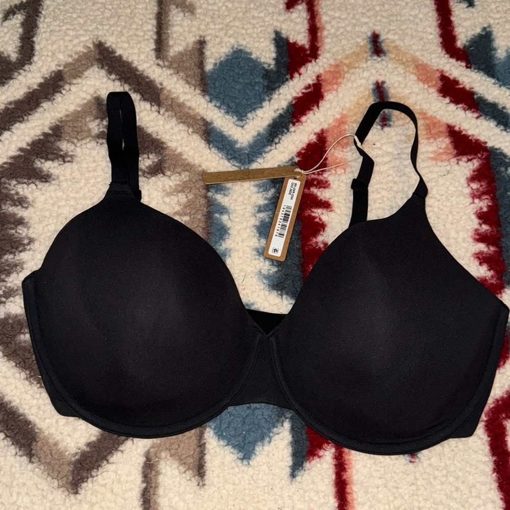 Skims 38DD fit everybody t-shirt bra onyx